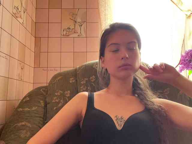 RonnaWillow webcam