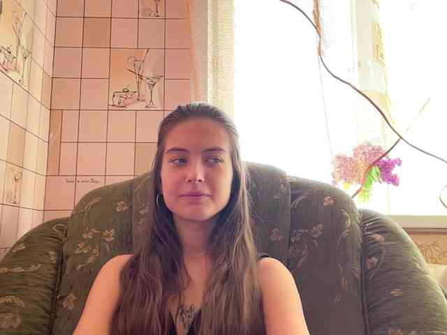 RonnaWillow webcam