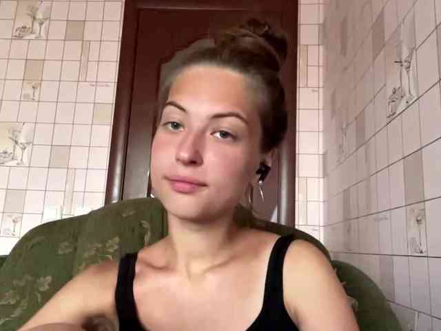 RonnaWillow webcam