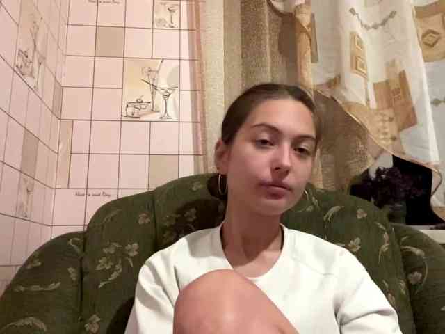 RonnaWillow webcam