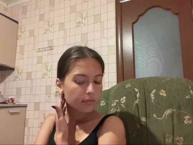 RonnaWillow webcam