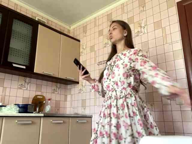 RonnaWillow webcam