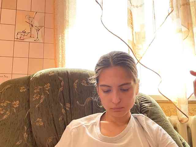 RonnaWillow webcam