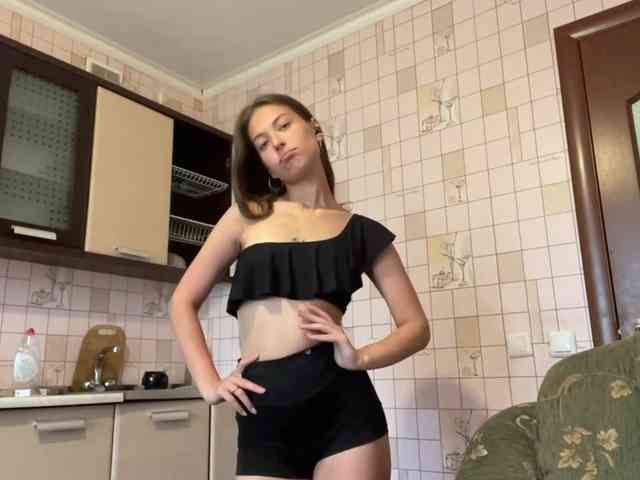 RonnaWillow webcam