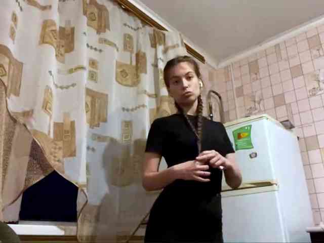 RonnaWillow webcam