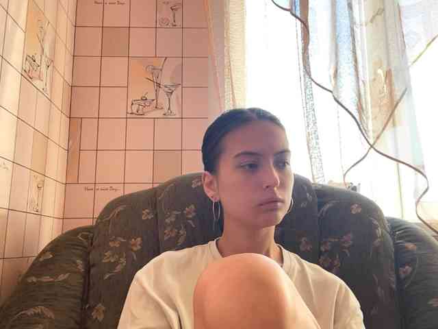 RonnaWillow webcam