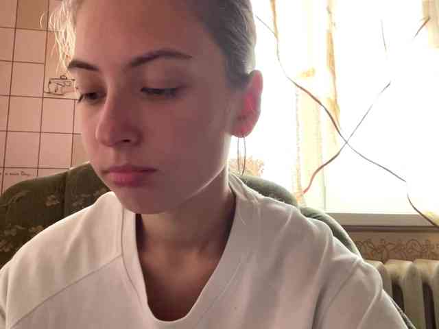 RonnaWillow webcam