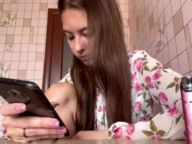 RonnaWillow webcam