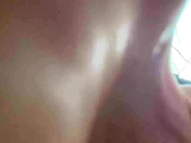 RonnaWillow webcam