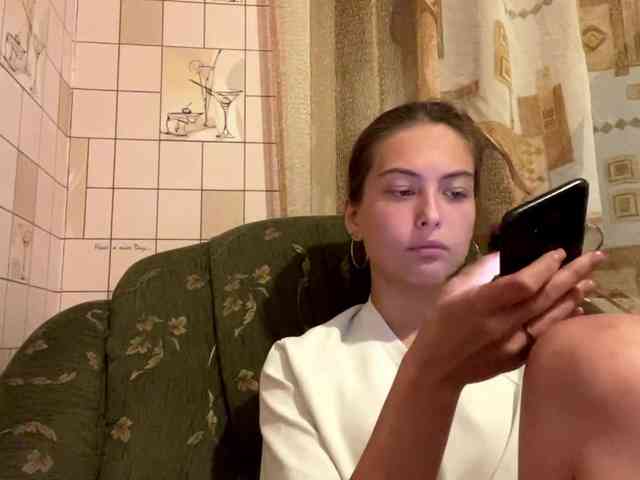 RonnaWillow webcam