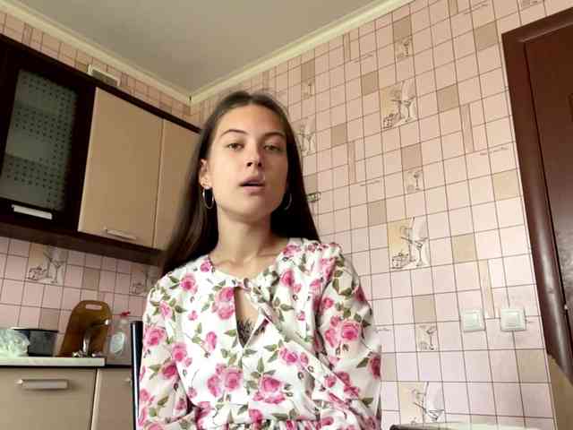 RonnaWillow webcam