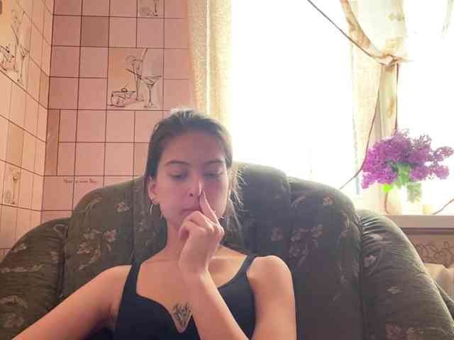 RonnaWillow webcam