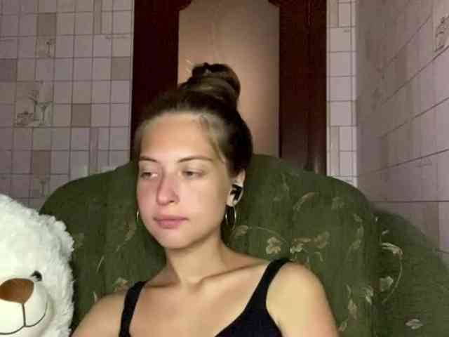 RonnaWillow webcam