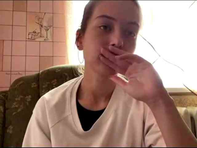 RonnaWillow webcam