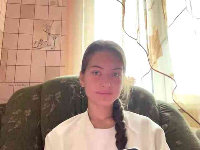 RonnaWillow webcam