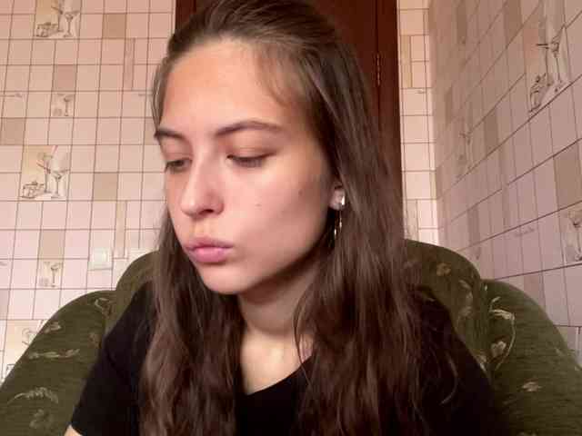 RonnaWillow webcam