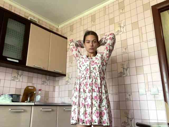 RonnaWillow webcam