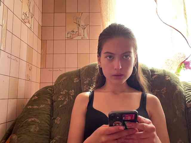 RonnaWillow webcam