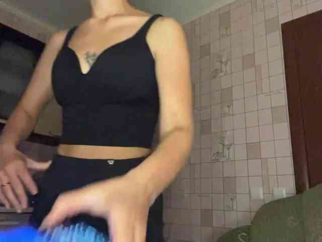 RonnaWillow webcam