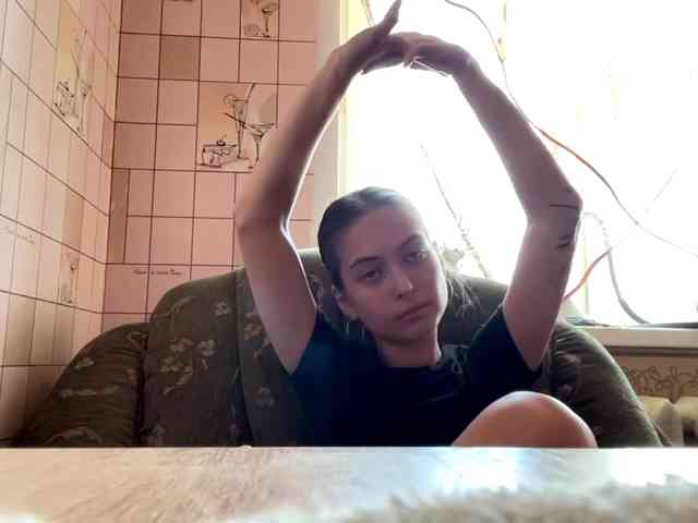 RonnaWillow webcam