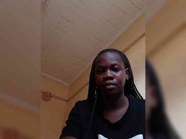 Prettymiss1 webcam