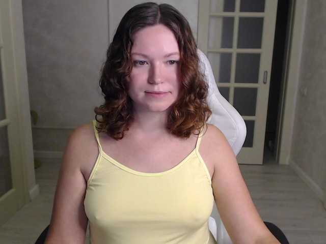 LondonMiley live cam on BongaCams