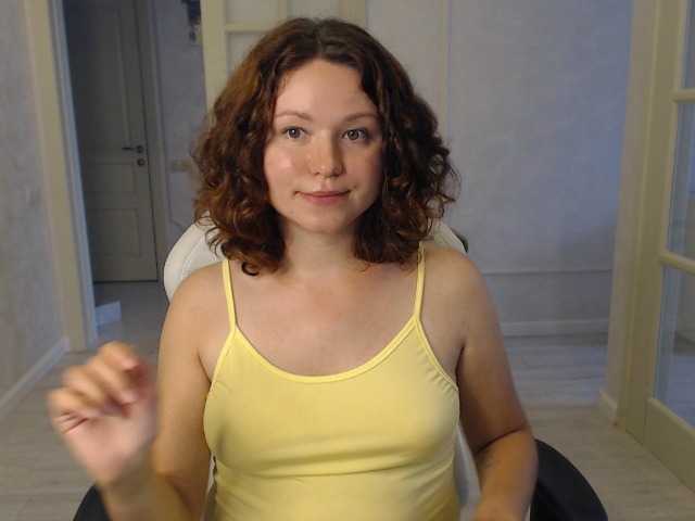 LondonMiley live cam on BongaCams