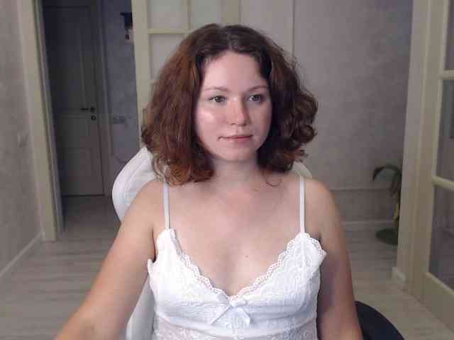 LondonMiley webcam