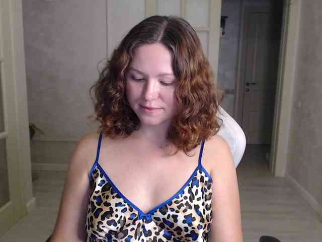 LondonMiley webcam