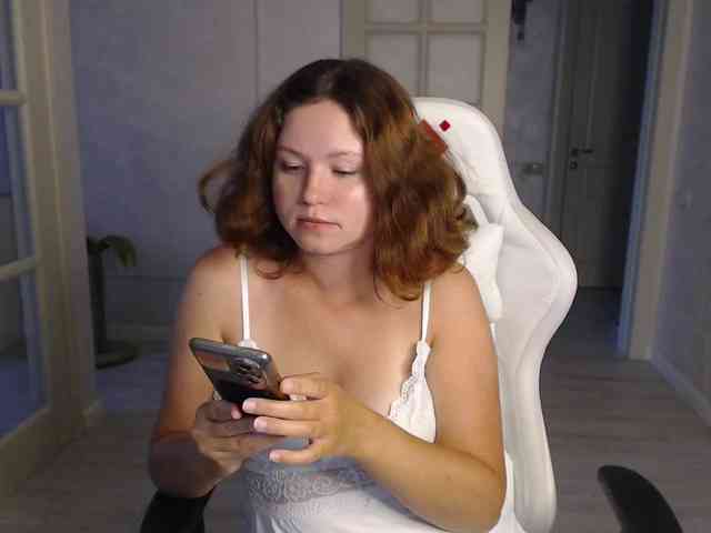 LondonMiley webcam