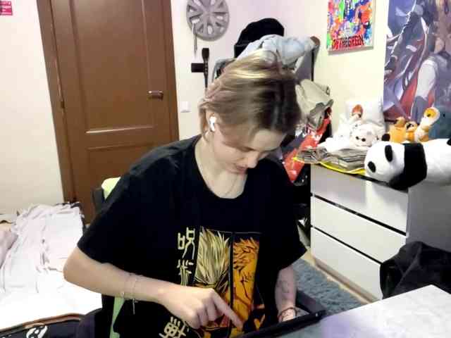 KortneyBouvier webcam