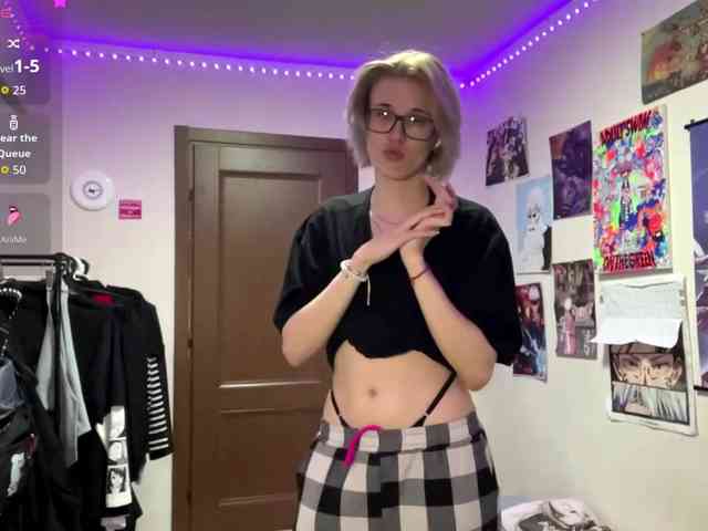 KortneyBouvier webcam