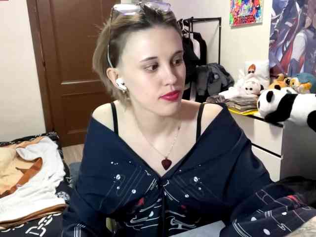 KortneyBouvier webcam