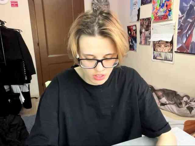 KortneyBouvier webcam