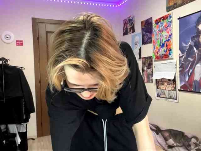 KortneyBouvier webcam