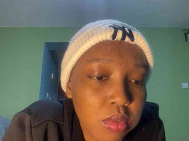 cadie1321 webcam