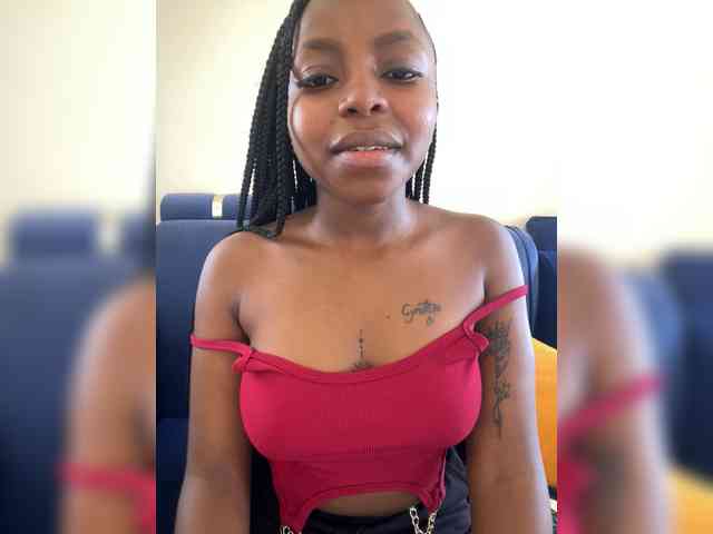 SweetKittyy22 webcam