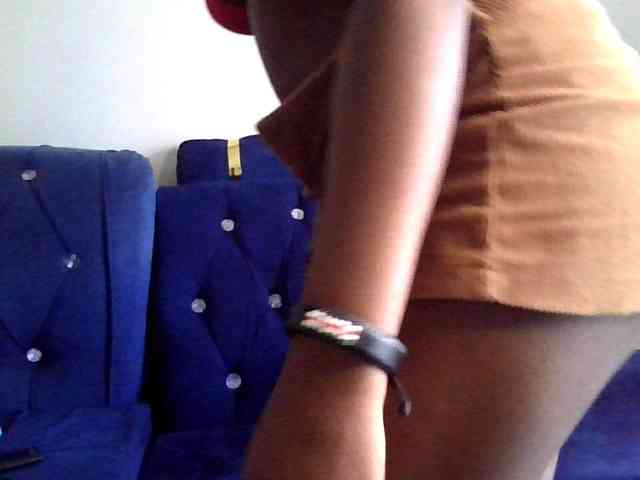 SweetKittyy22 webcam