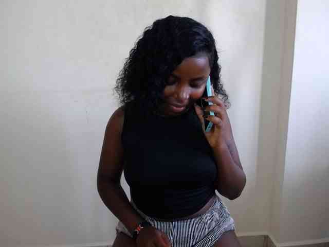 SweetKittyy22 SweetKittyy22