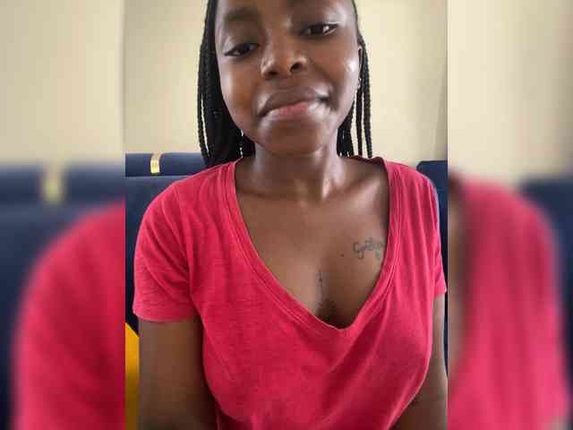 SweetKittyy22 Live Webcam on BongaCams