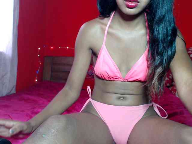 Monicka1 webcam