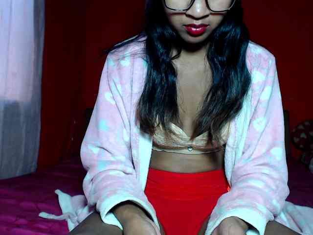 Monicka1 webcam