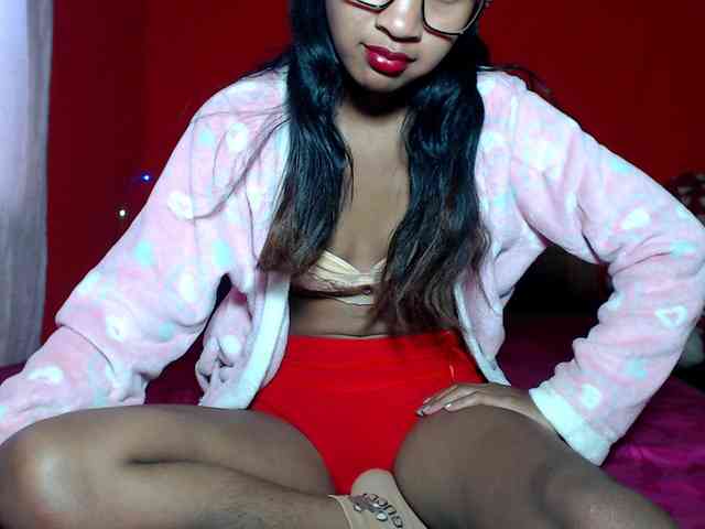 Monicka1 webcam
