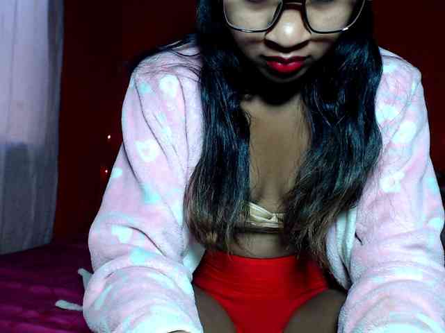Monicka1 webcam