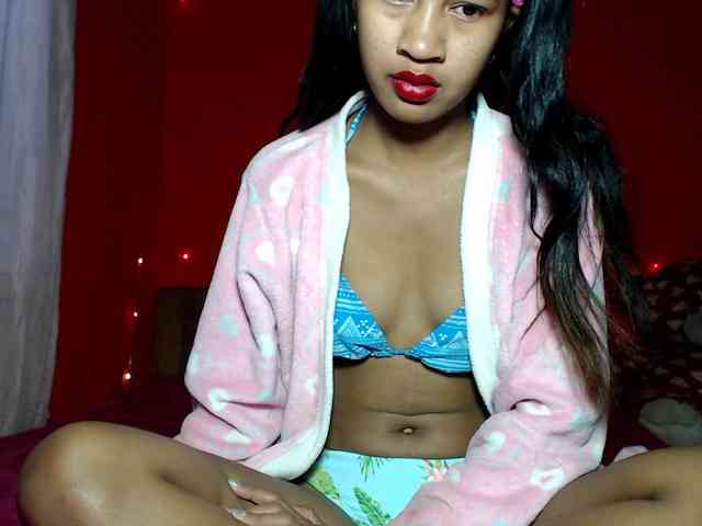 Monicka1 webcam