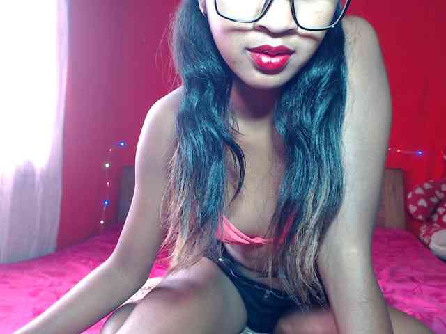 Monicka1 webcam