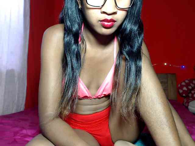 Monicka1 webcam