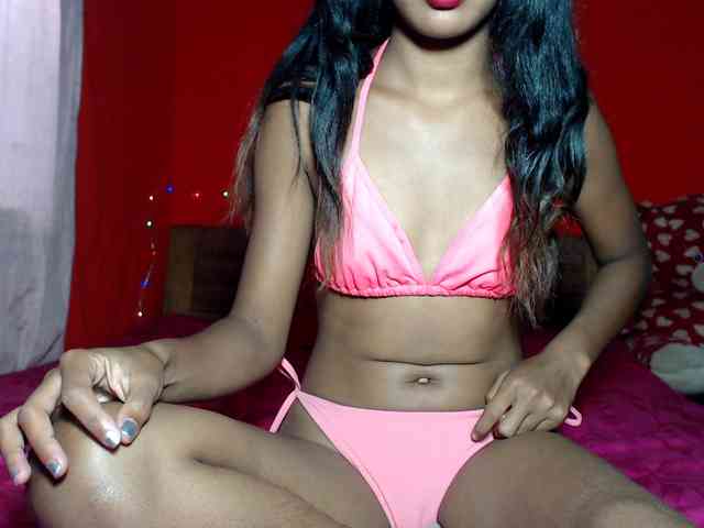 Monicka1 webcam