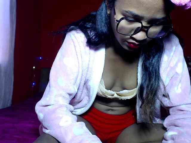 Monicka1 webcam