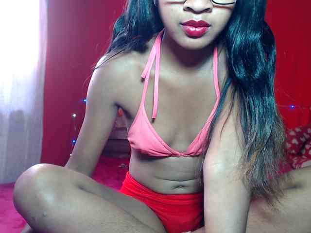 Monicka1 webcam